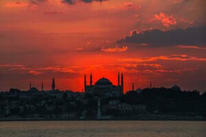AYASOFYA MESELESİ VE MONTRÖ BAĞLANTISINI ANLATMIYORLAR