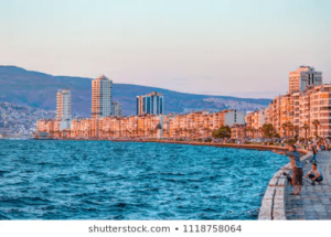 İzmir kendine geliyor…