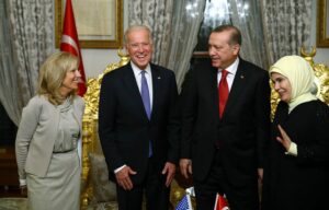 Batı’nın size adil olmadığını düşünüyorum