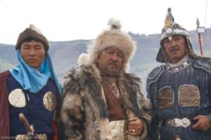 TÜRK KİMDİR, NEDİR?