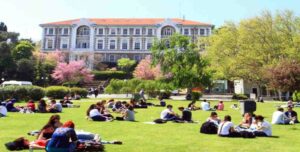 Üniversite Seçiminde Dikkat Edilecek Kriterler Nelerdir?