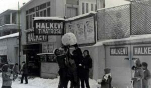 CUMHURİYET DÖNEMİNDE HALKEVLERİ