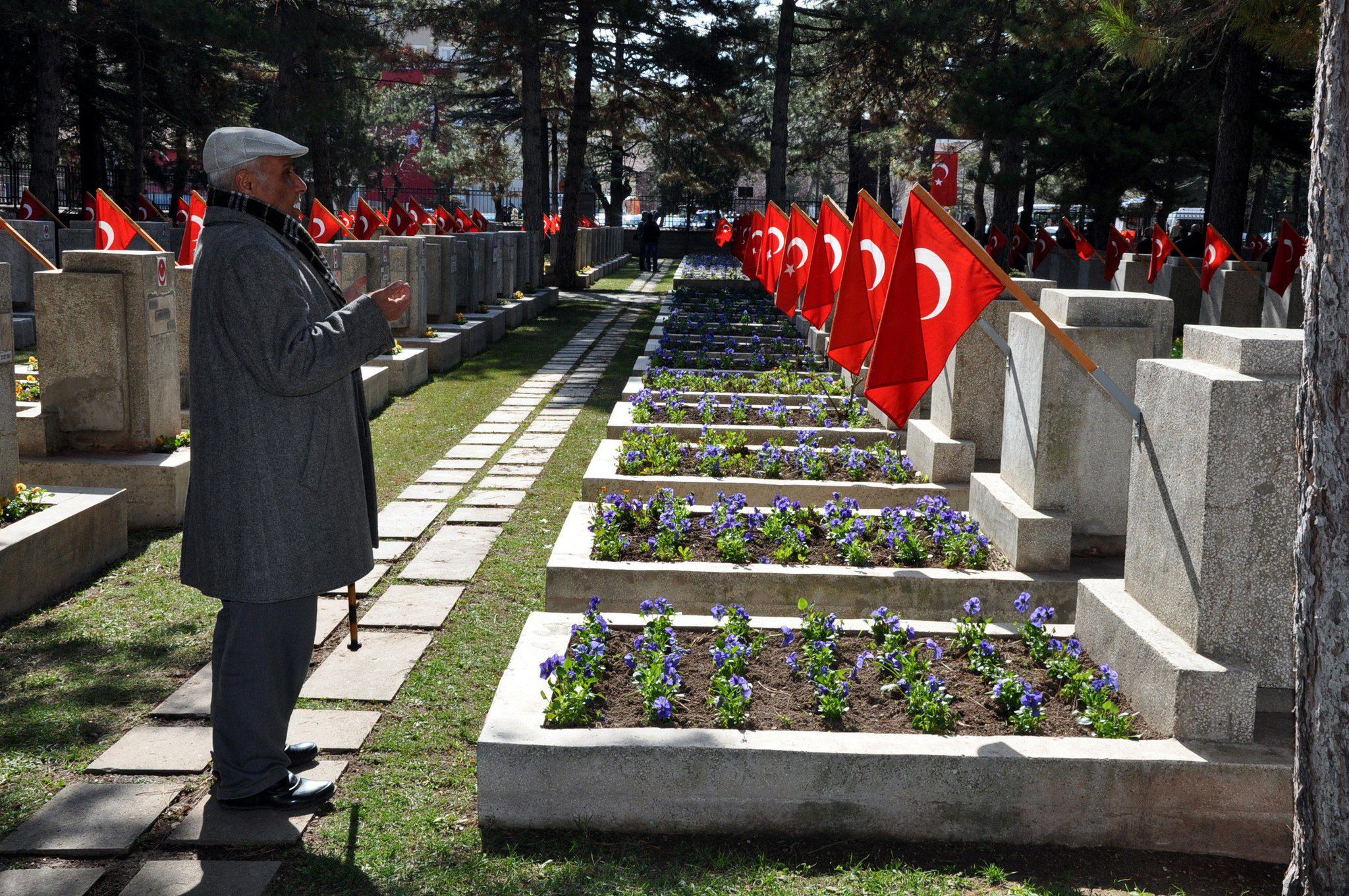 VATAN UĞRUNA…