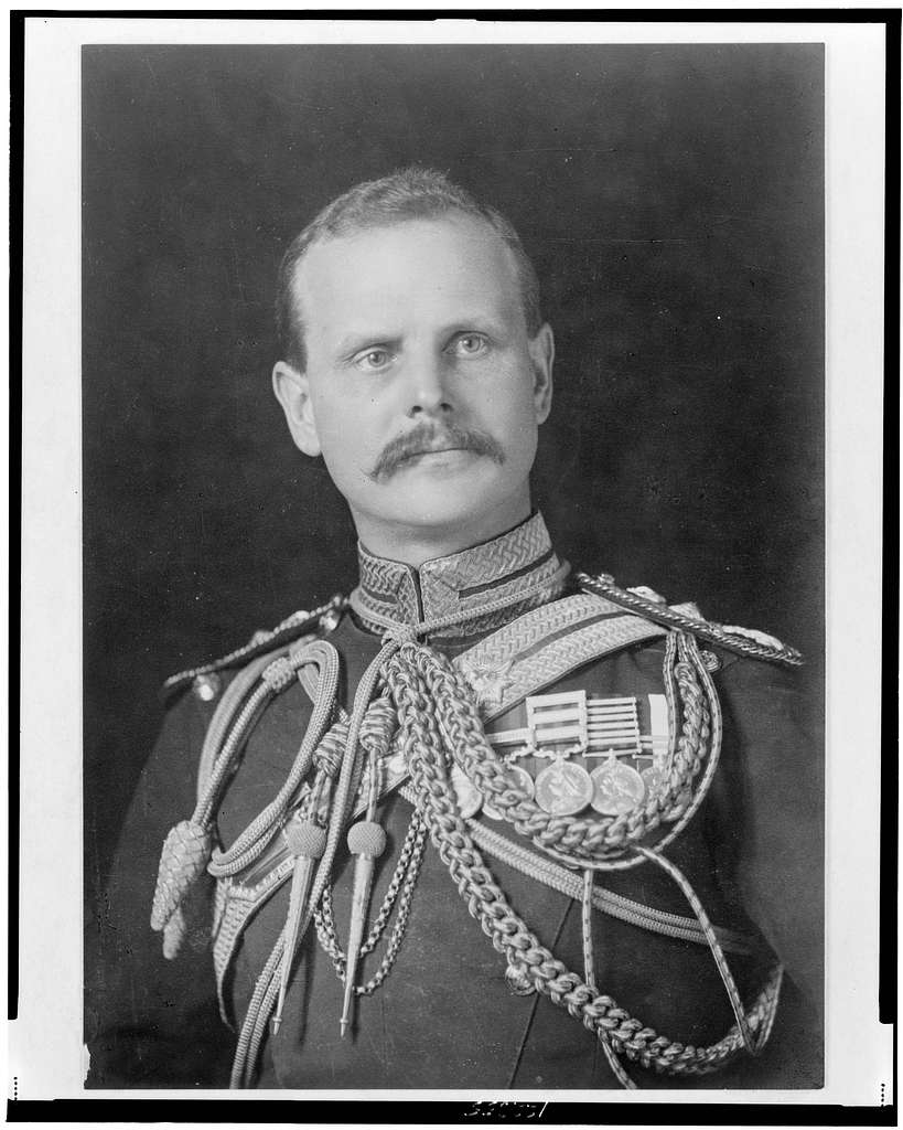 TOPAL BACAKLI MAREŞAL