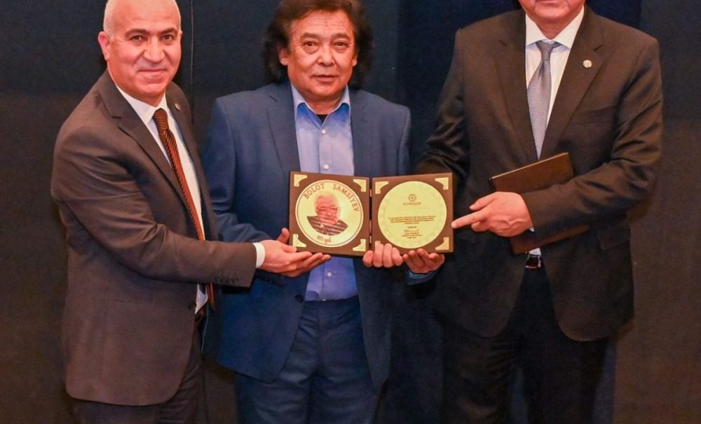ÜNLÜ KIRGIZ YÖNETMEN BOLOT ŞAMŞİYEV 80. DOĞUM YIL DÖNÜMÜNDE ANILDI