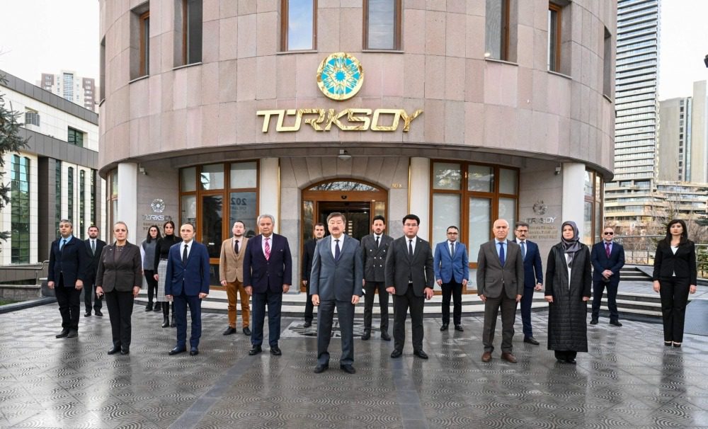 Kazakistan’daki Ulusal Yas nedeniyle TÜRKSOY’da bayraklar yarıya indirildi