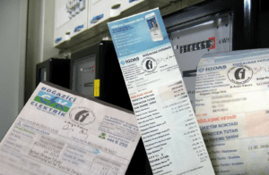 SARAYA GELEN ELEKTRİK FATURASI DUDAK UÇUKLATTI!