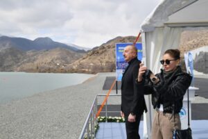 Azerbaycan Cumhuriyeti Cumhurbaşkanı İlham Əliyev tören düzenledi