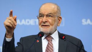 O iftiraya ateş püskürdü