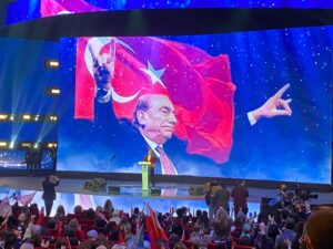 MERAL HANIMA YAKIN TARİH DERSLERİ