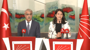 HDP ATATÜRK’E VE CUMHURİYET’E KİN KUSMUŞ