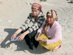 Uygur gazeteciler baskı altında…