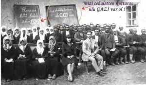 ATATÜRK’ÜN MİRASINA İHANET EDEN SAHTE KEMALİSTLER…