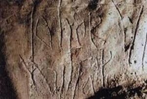 ATALAR TAŞA KAZIYIP YAZMIŞLAR
