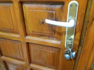MODERN  KİLİTİ HIRSIZ AÇAMIYOR