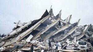 Deprem Değil, Yozlaşma ve Çürümüşlük Öldürür