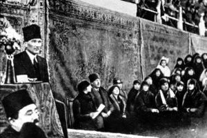 Türkiye’yi Liyakatli ve Ulusal Aidiyet Bilinci Yüksek Kadrolar Yönetmediği Sürece Çöküş Sürecinin Durdurulamazlığı ve Çözüm Nedir?