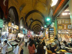 TL eriyor ama ne Bulgar ne de Gürcü turist gelmiyor…