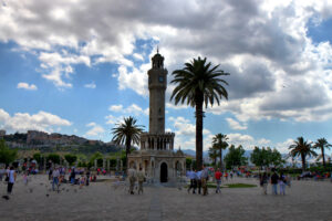 “İzmir turizmi keyifsiz…”