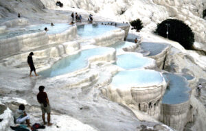 Pamukkale’deki antik havuz neden kapalı?..