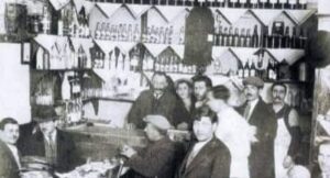 Haydan gelen Huyna gider