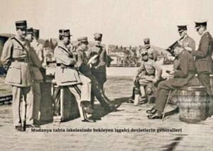 İngiliz, Fransız generaller iskelede İsmet Paşa ile görüşmeyi bekliyorlar