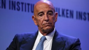 Türk Milleti , Tom Barrack’a teşekkür borçludur